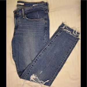 Levi’s 711 skinny jean size 30